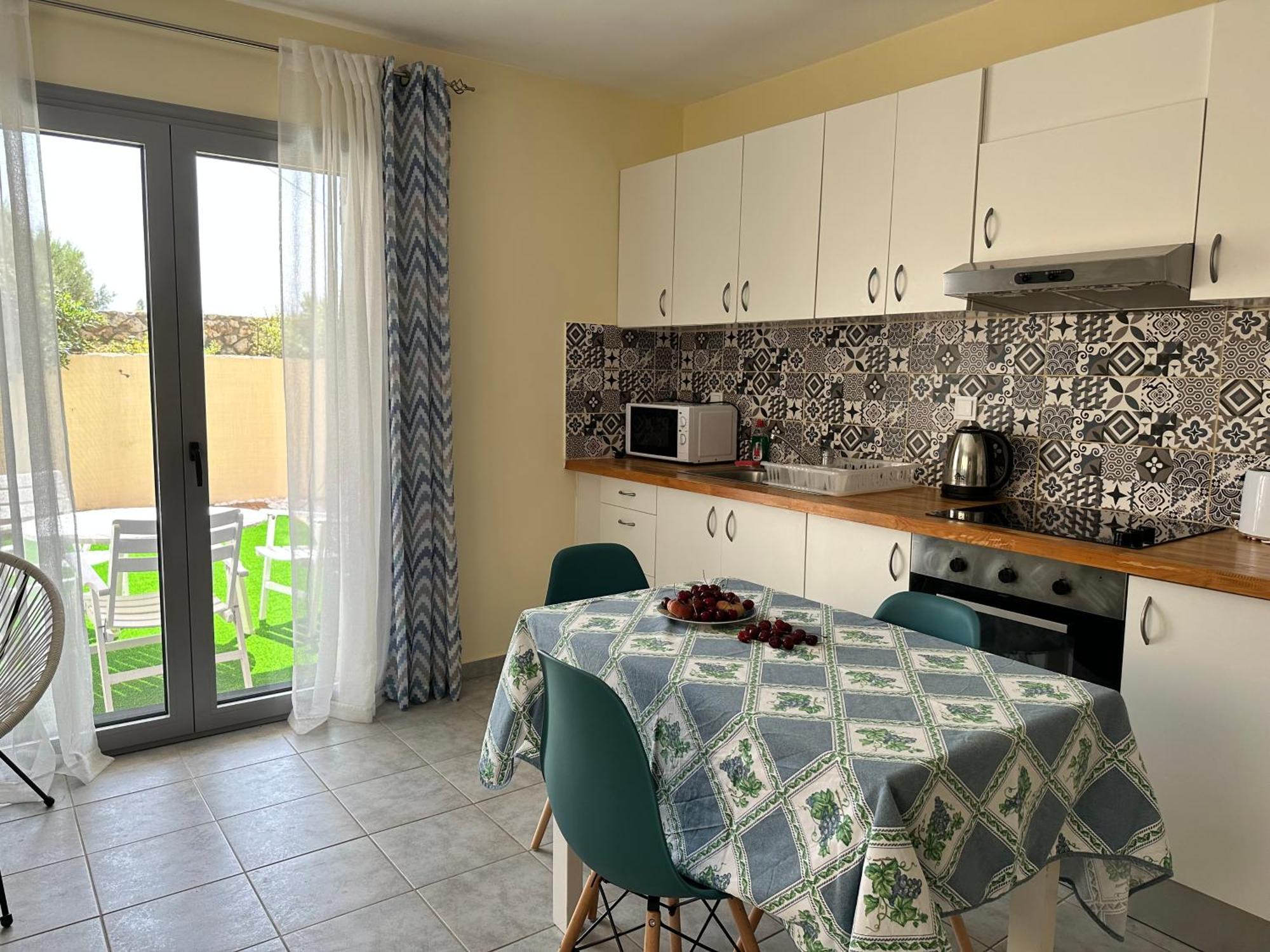 Lotus Studio Apartment North Lixouri Exteriör bild